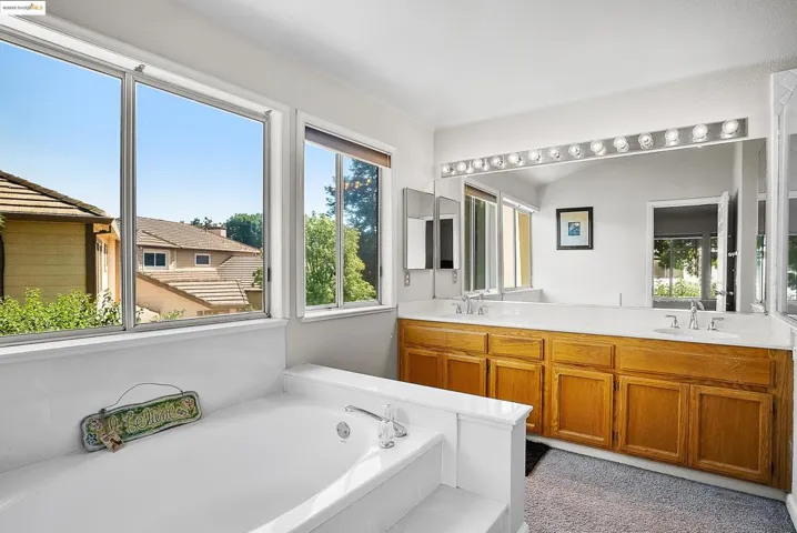 120 Weatherly Ct, Brentwood, California 94513