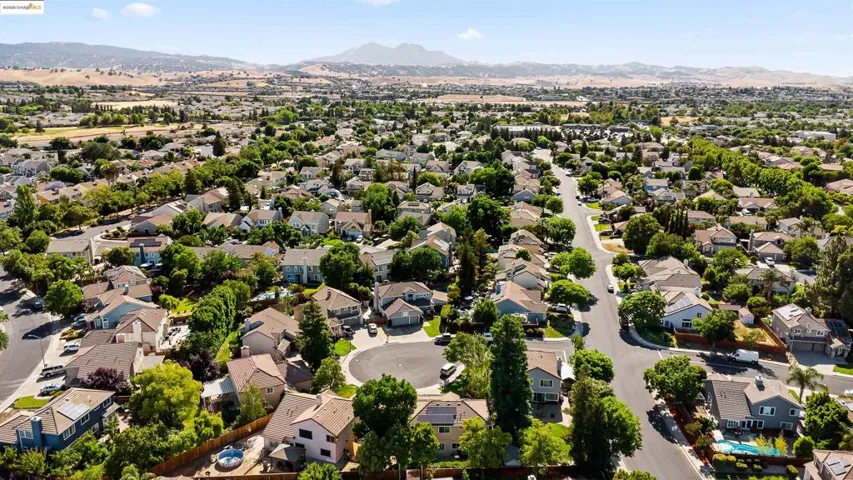 120 Weatherly Ct, Brentwood, California 94513
