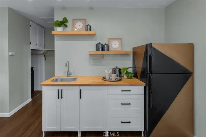 ADU - Kitchenette