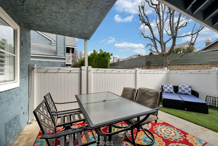 1818 Rory Lane 3, Simi Valley, California 93063