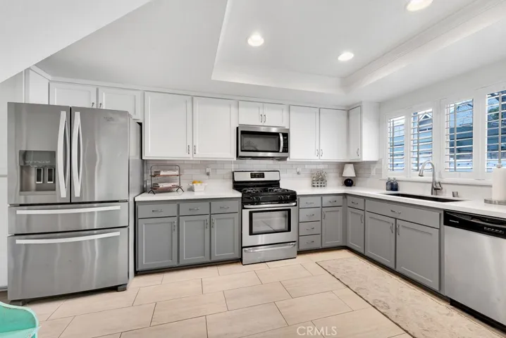 1818 Rory Lane 3, Simi Valley, California 93063