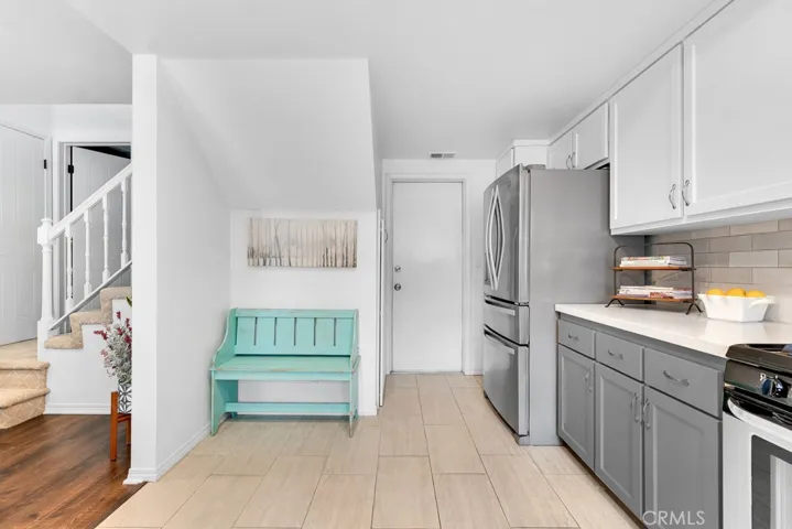 1818 Rory Lane 3, Simi Valley, California 93063