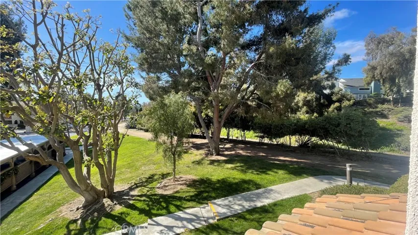 26541 Merienda 6, Laguna Hills, California 92656