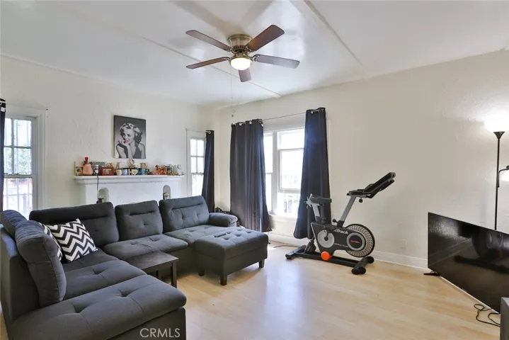 3044 Edgehill Drive, Los Angeles, California 90018