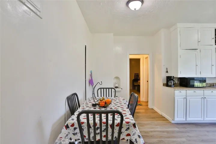 3044 Edgehill Drive, Los Angeles, California 90018