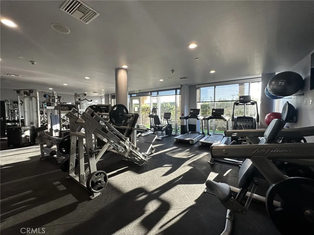 629 Traction Avenue 233, Los Angeles, California 90013 home-pic-11