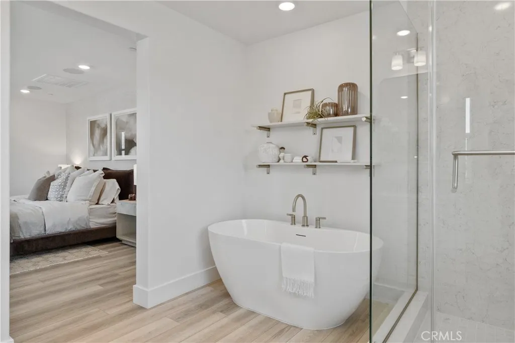 2392 Haley Point Drive, Ventura, California 93003 home-pic-45