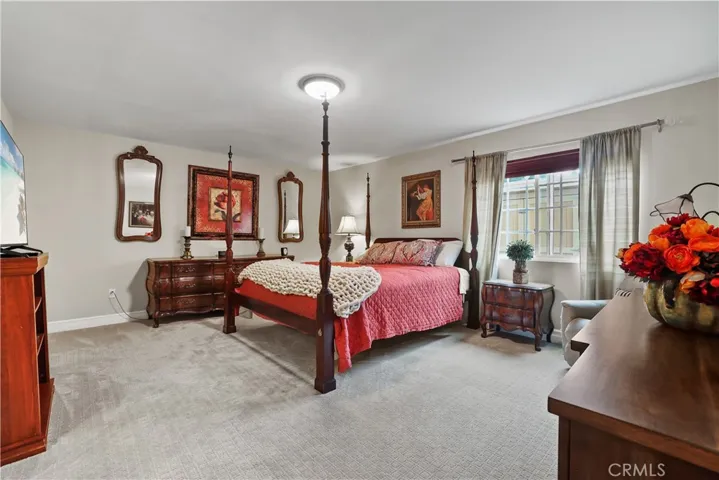 18382 Taft Avenue, Villa Park, California 92861