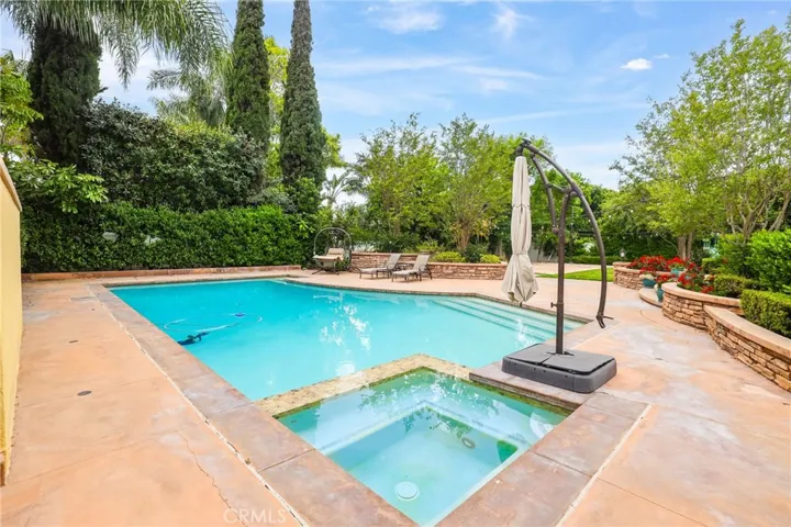 18382 Taft Avenue, Villa Park, California 92861