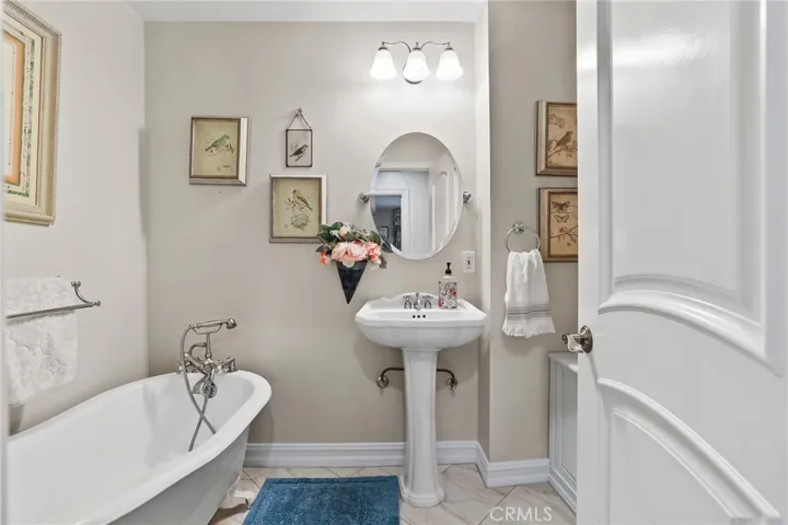 18382 Taft Avenue, Villa Park, California 92861