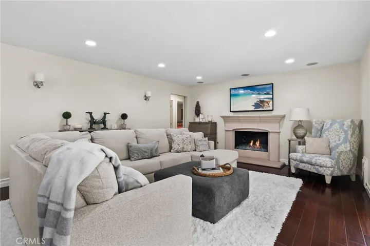 18382 Taft Avenue, Villa Park, California 92861