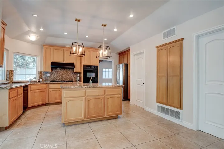 5221 E Fairlee Court, Anaheim Hills, California 92807