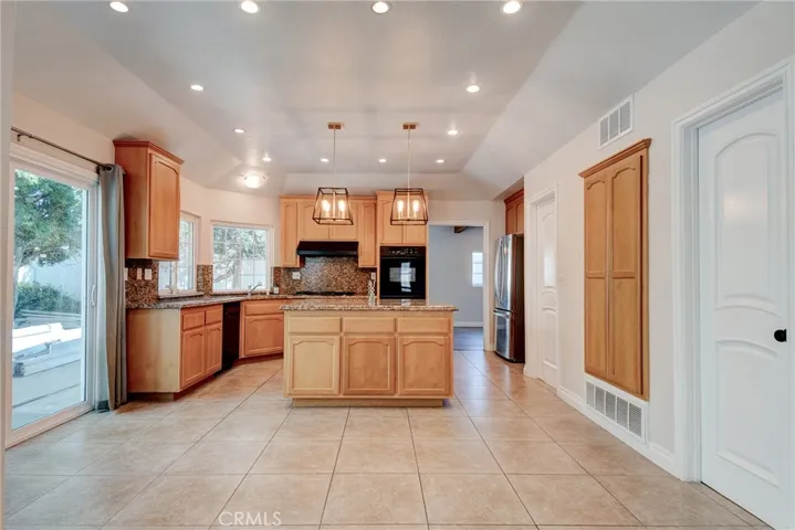 5221 E Fairlee Court, Anaheim Hills, California 92807