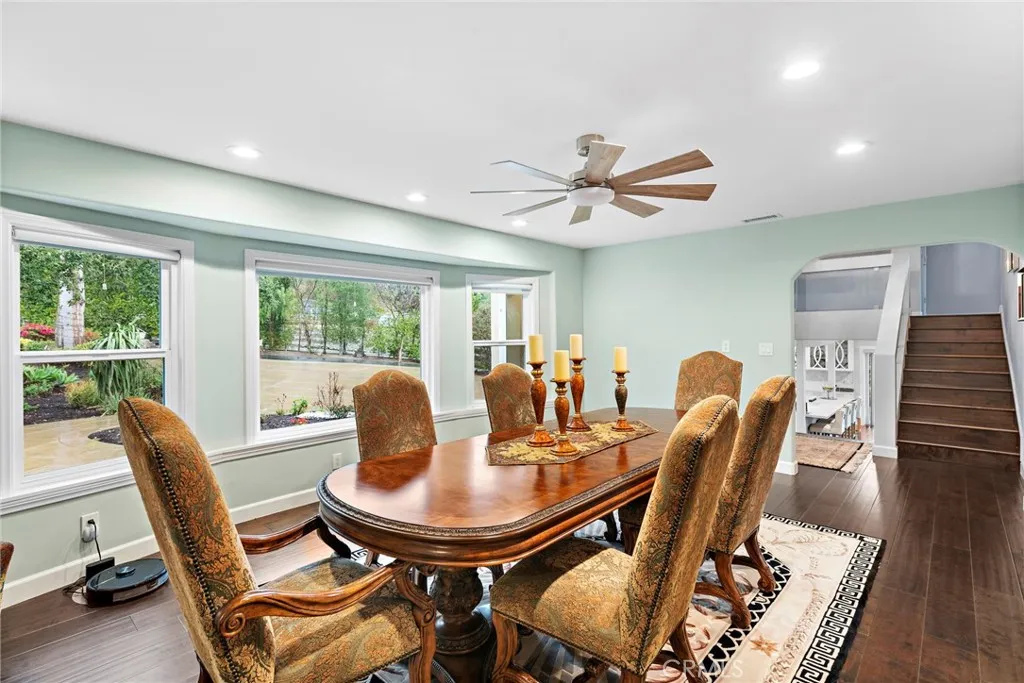 30901 Hamilton Trail, Trabuco Canyon, California 92679 home-pic-19