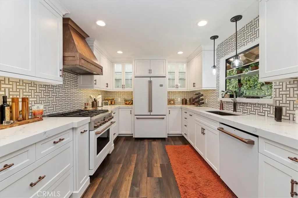 14395 Judy Ann Drive, Riverside, California 92503 home-pic-17