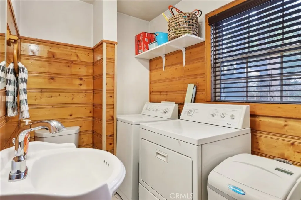 1707 Thrush Road, Wrightwood, California 92397 home-pic-21