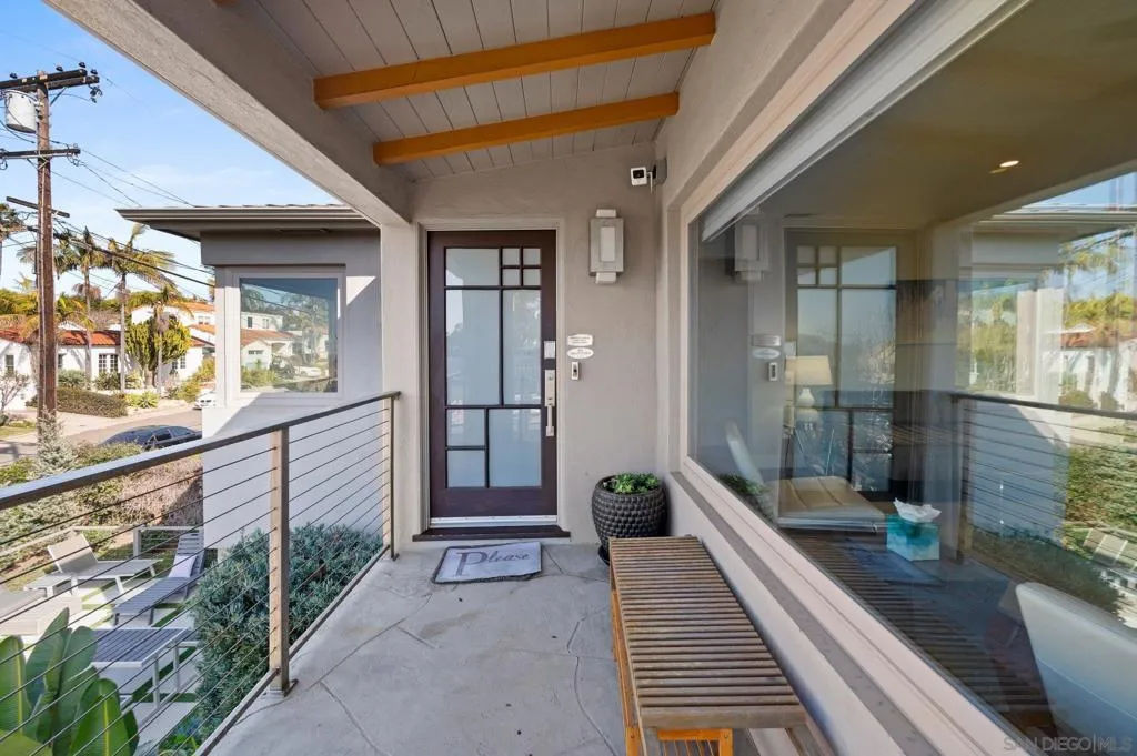 535 537 1/2 Fern Glen 3, La Jolla, California 92037 home-pic-13