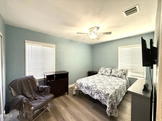 S Bedroom