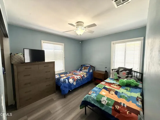 N Bedroom