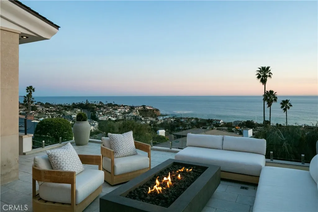 1115 Emerald Bay, Laguna Beach, California 92651 home-pic-47