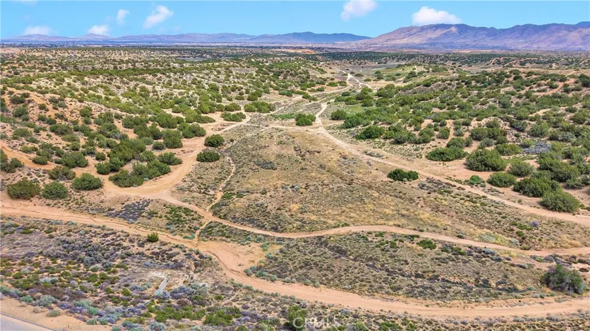 0 Near Las Flores, Hesperia, California 92345