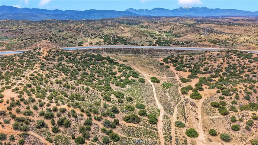 0 Near Las Flores, Hesperia, California 92345