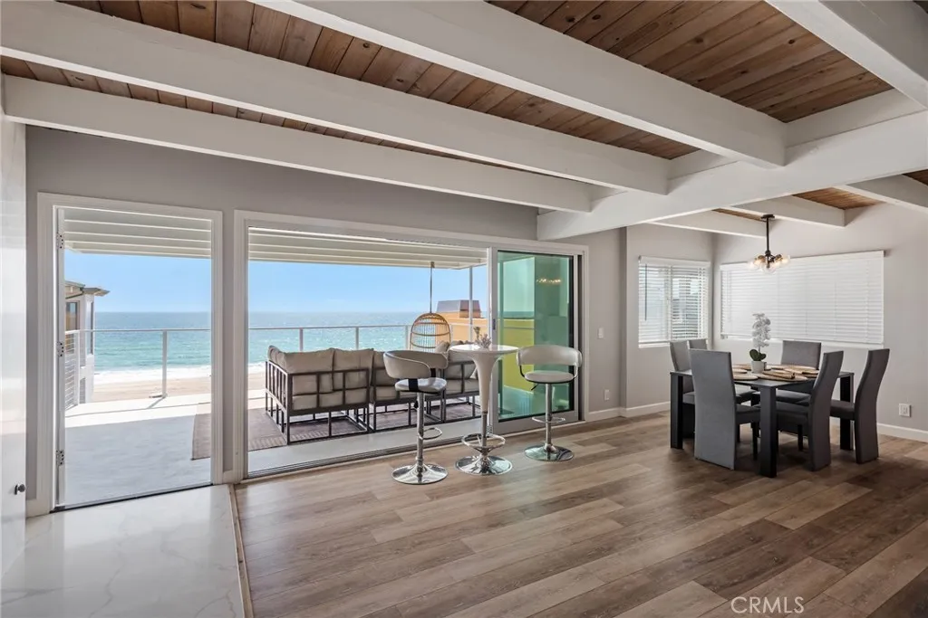 2208 The Strand, Manhattan Beach, California 90266 home-pic-30