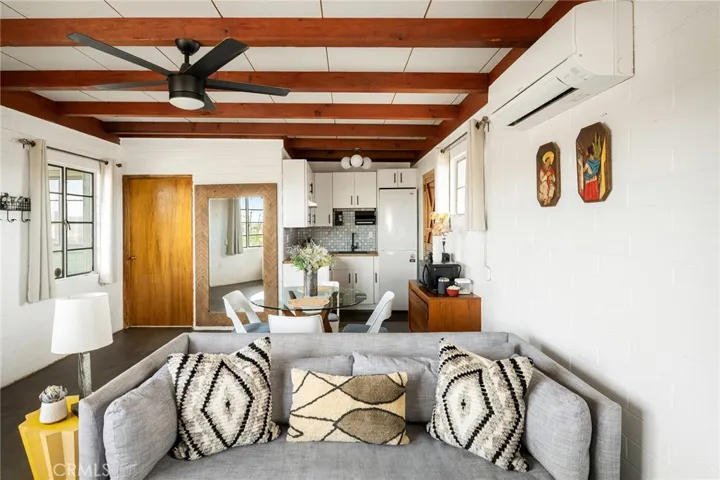 3370 Moonglow Road, 29 Palms, California 92277