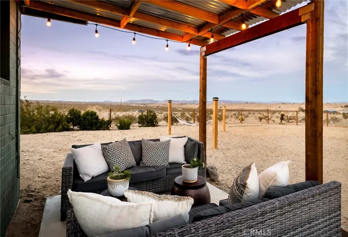 3370 Moonglow Road, 29 Palms, California 92277
