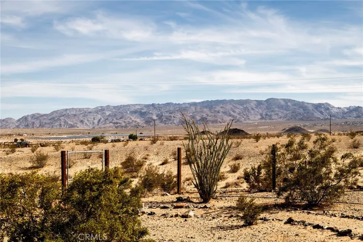 3370 Moonglow Road, 29 Palms, California 92277