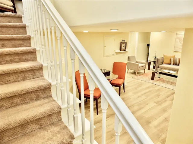 220 Roycroft Avenue, Long Beach, California 90803