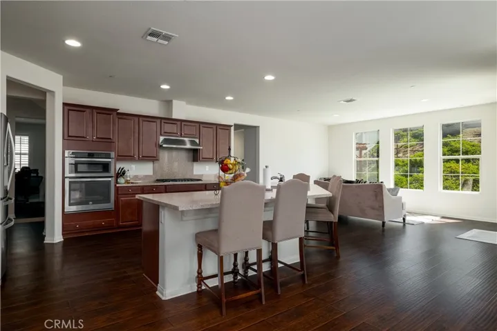 37734 Golden Eagle Avenue, Murrieta, California 92563