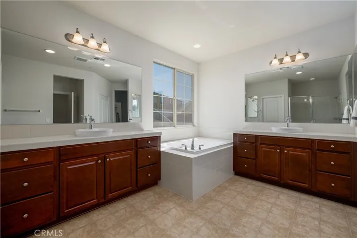 37734 Golden Eagle Avenue, Murrieta, California 92563