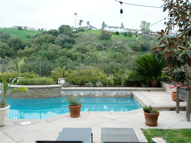 1062 S Miles Court, Anaheim Hills, California 92808