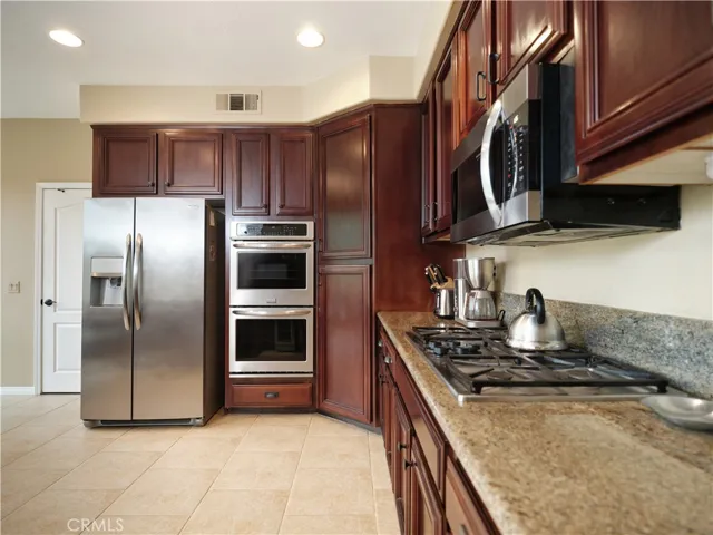 1062 S Miles Court, Anaheim Hills, California 92808