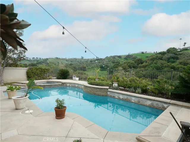 1062 S Miles Court, Anaheim Hills, California 92808