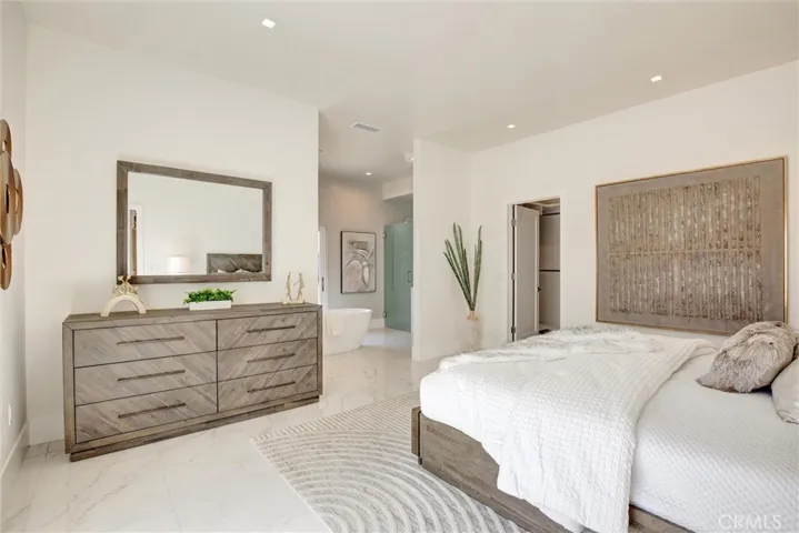 23952 El Mirage Avenue, Laguna Niguel, California 92677