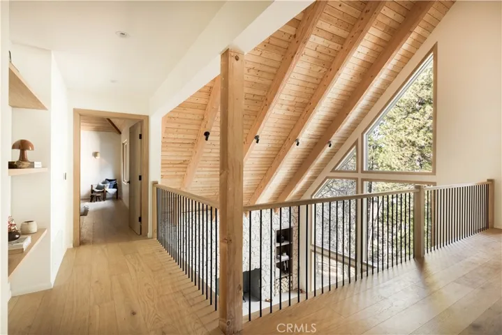 27467 Bay Shore Drive, Lake Arrowhead, California 92352