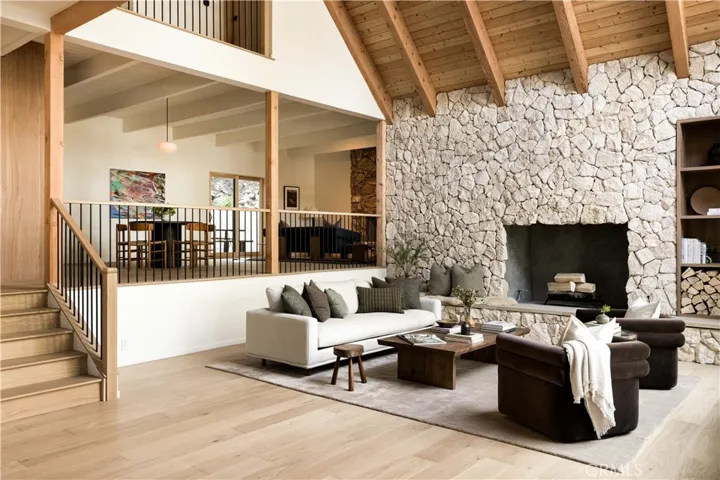 27467 Bay Shore Drive, Lake Arrowhead, California 92352