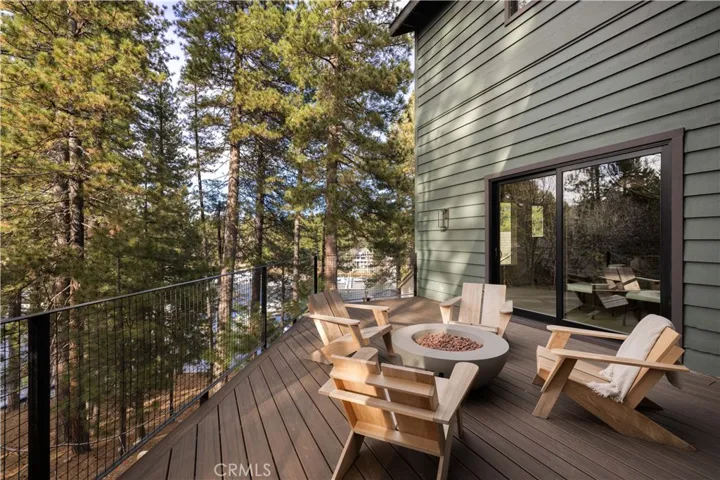 27467 Bay Shore Drive, Lake Arrowhead, California 92352