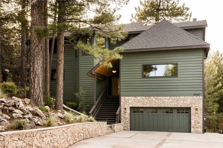 27467 Bay Shore Drive, Lake Arrowhead, California 92352