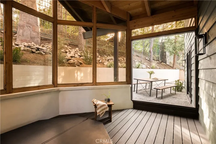 27467 Bay Shore Drive, Lake Arrowhead, California 92352