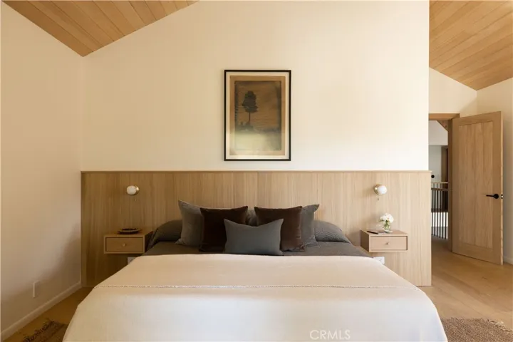 27467 Bay Shore Drive, Lake Arrowhead, California 92352