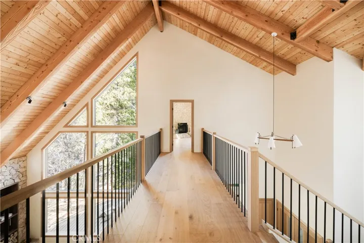27467 Bay Shore Drive, Lake Arrowhead, California 92352