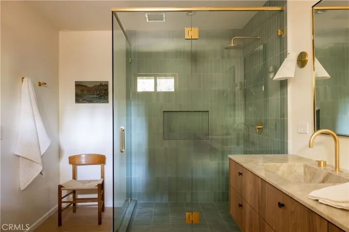 27467 Bay Shore Drive, Lake Arrowhead, California 92352