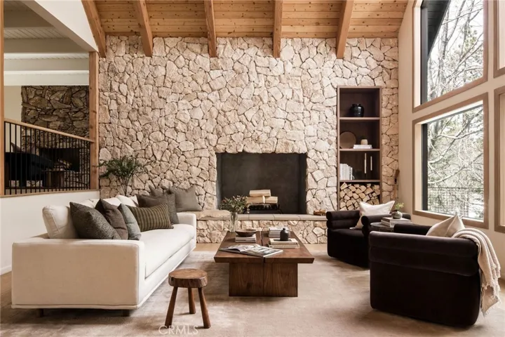 27467 Bay Shore Drive, Lake Arrowhead, California 92352