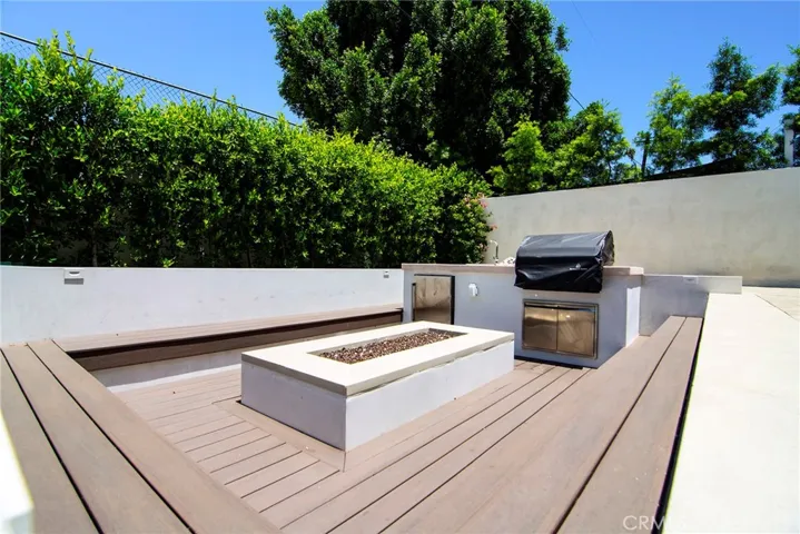 23035 Strathern Street, West Hills, California 91304