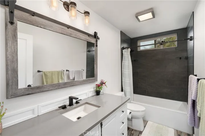 3092 Saffron Circle, Thousand Oaks, California 91360