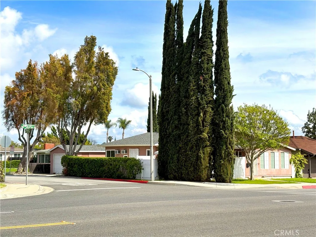 6336 Temple City Boulevard, Temple City, California 91780 home-pic-1