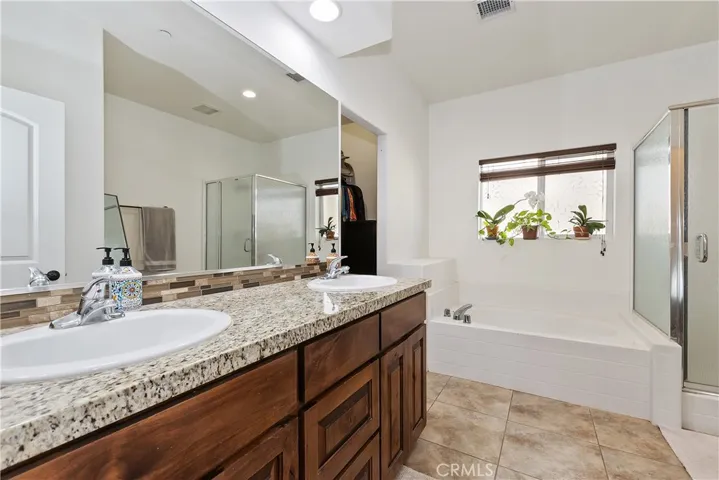 54425 Pinon Drive, Yucca Valley, California 92284